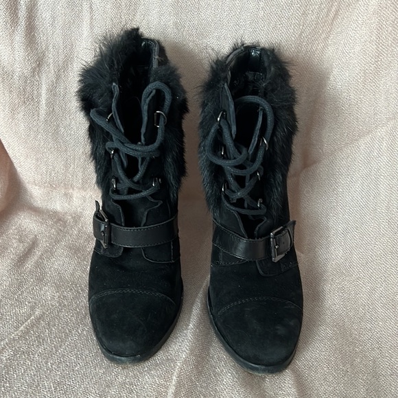 Ron white fur booties - Picture 2 of 5